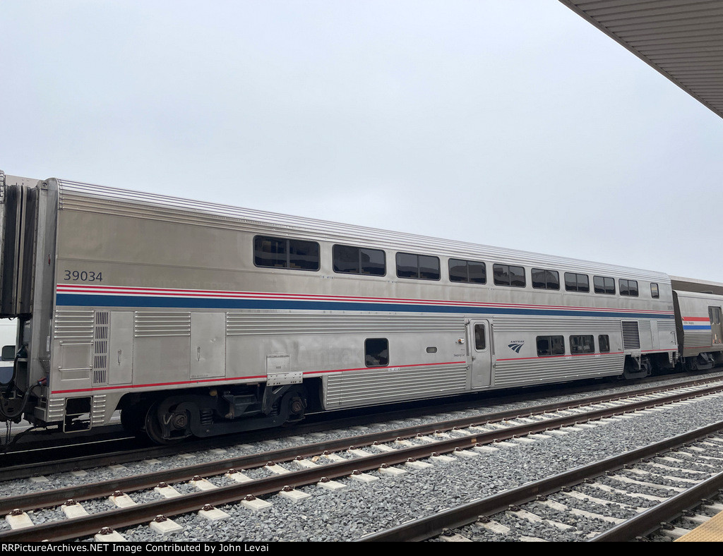 Superliner Sleeping Car # 39034 